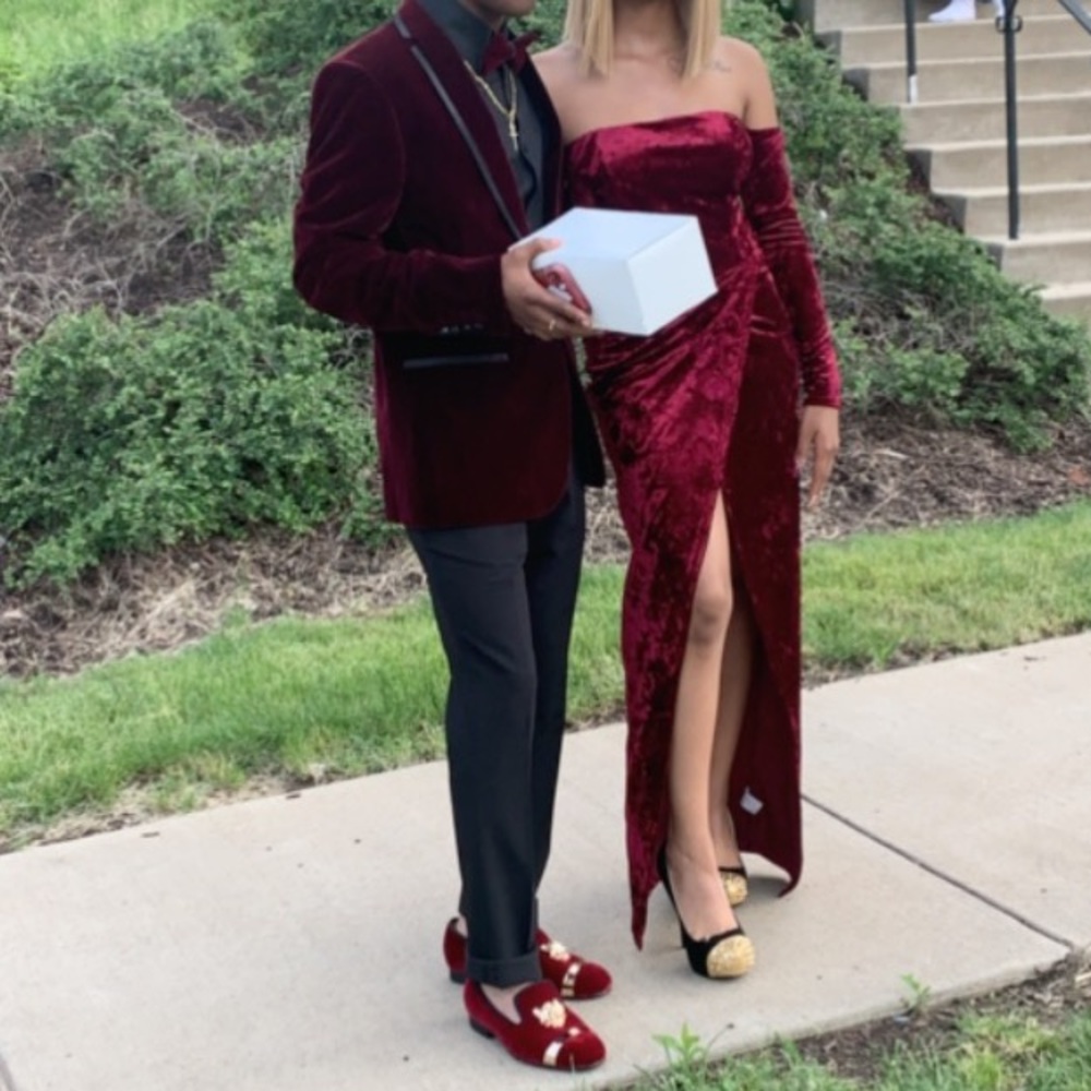 Fashion Nova Velvet Dress